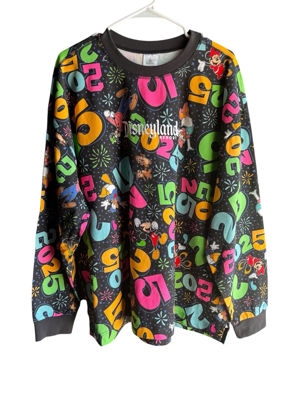 NWT Disney Parks Disneyland Resort 2025 Mickey and Friends Spirit Jersey Size XL